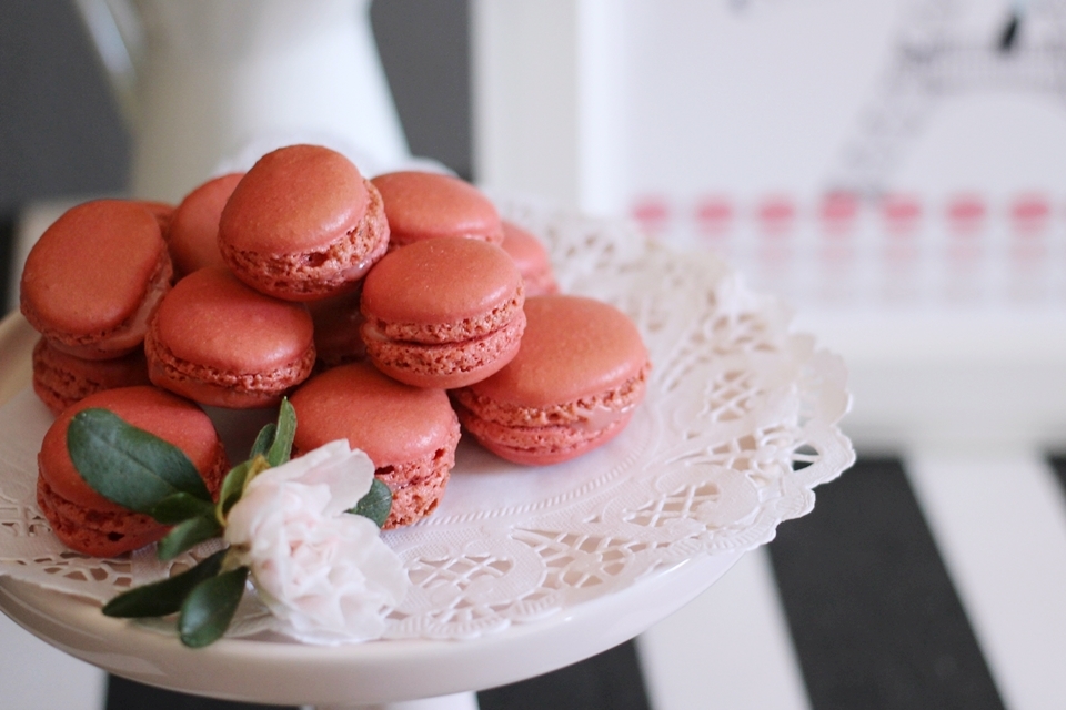 sweet_table_valentinstag_macarons