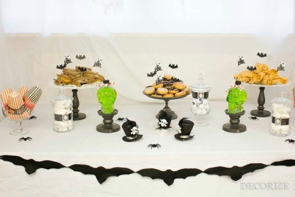 Spukiges Halloween-Buffet - unsere Deko-Favoriten