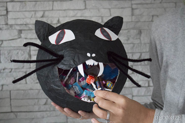 DIY Halloween Süßigkeiten-Schale