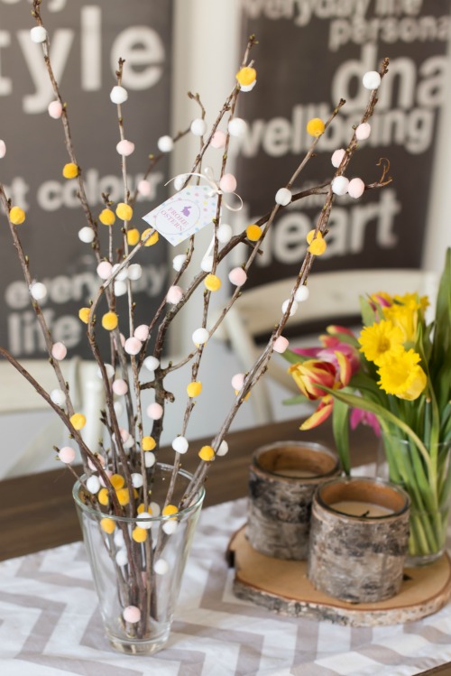 Puschelige Ostern - ein DIY Osterstrauss