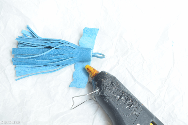 decorize-leder-tassel-schlüsselanhänger