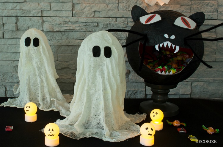 Halloween Schwebegeister und Geisterlichter