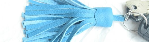 Tassel-Schlüsselanhänger - ein DIY aus Leder Tassel-Schlüsselanhänger - ein DIY aus Leder