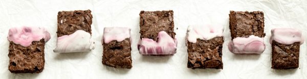 Brownies mit Marmor-Muster - Marmorieren mit Schokolade