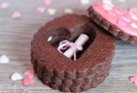 Die 10 schönsten Ideen zum Valentinstag: Pinata Cookies zum Valentinstag