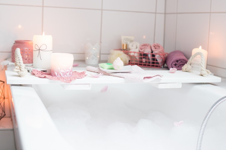 Schaumbad - DIY_Badewannenbrett_Anleitung